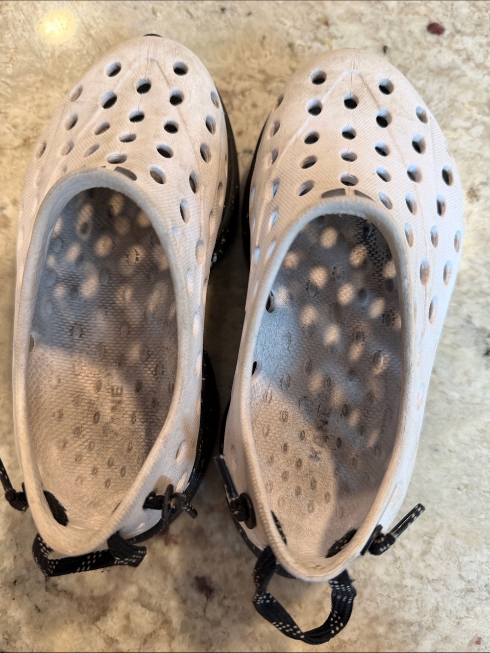 Kanes white and black kids size 12 - Picture 6 of 8